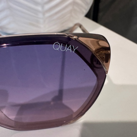 QUAY Australia x Chrissy Teigen ‘VIP’ Lavender Hexagonal Sunglasses